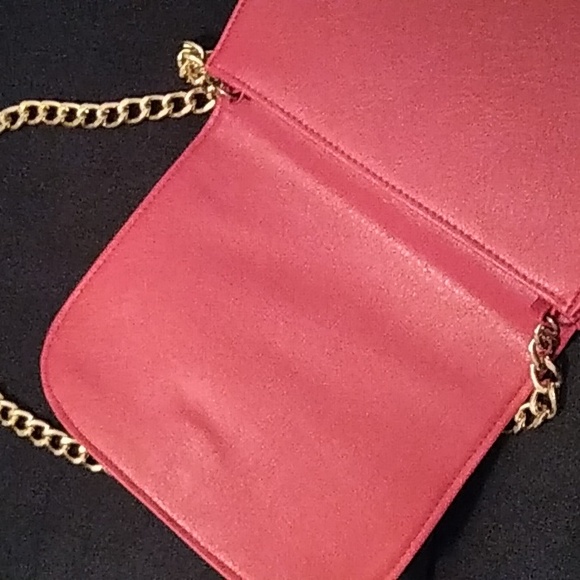 Red Faux Leather Gold link Purse by Rampage - Picture 4 of 5